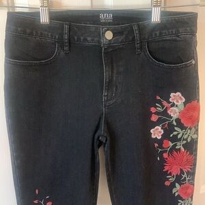 NWOT “a.n.a.” Black Jegging with Red/Pink/Green Floral Embroidery Sz 8